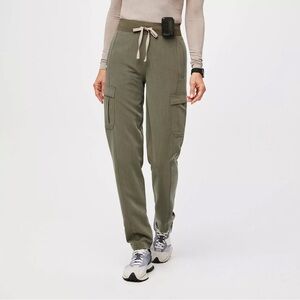 figs ukwala high waisted scrubs in heathered olive. Size large